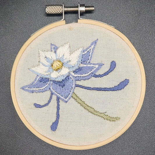 Glaze Lily (Genshin Impact)